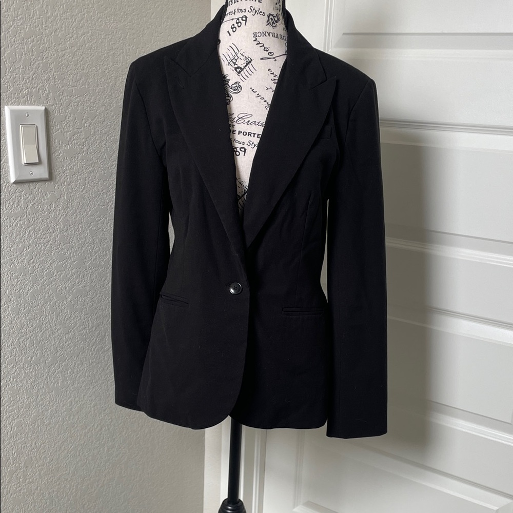 Norma Kamali Black Tailored Single-Button Blazer